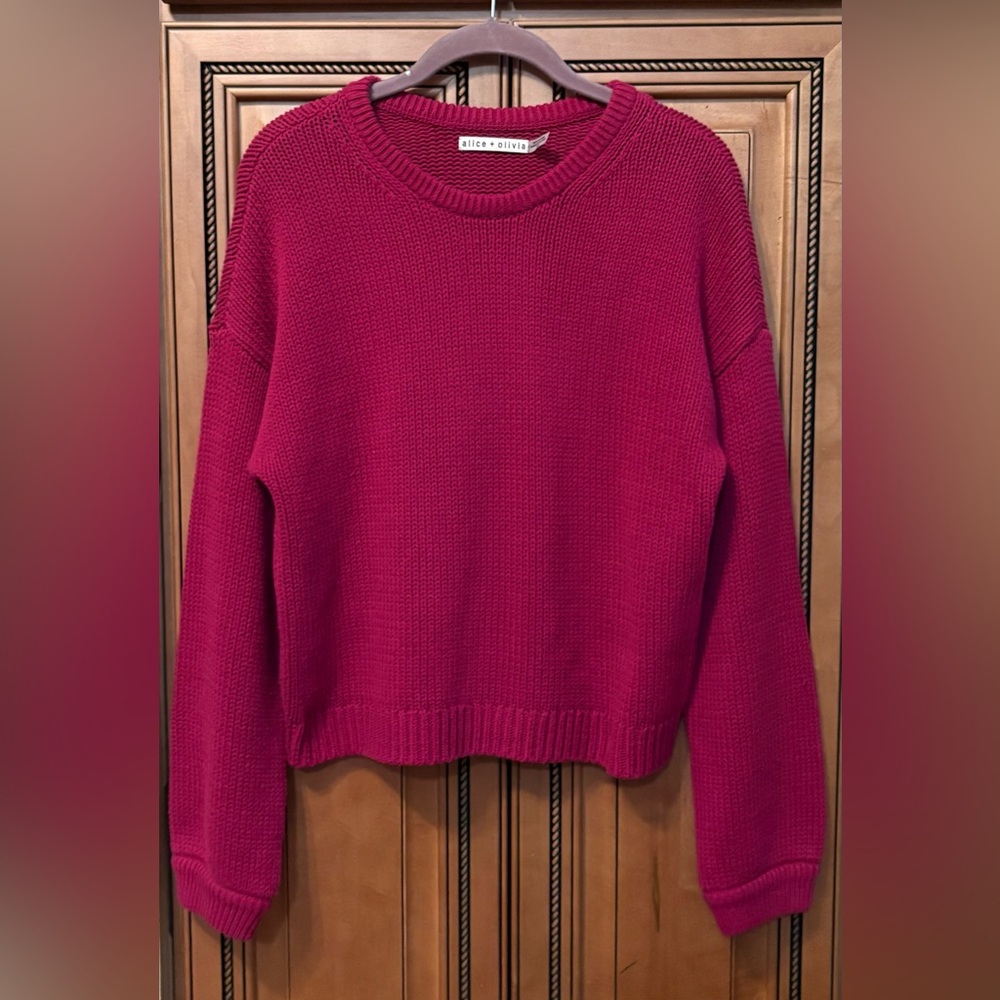 Alice + Olivia Raspberry Cotton Blend Crew Neck Pullover Sweater*Medium*